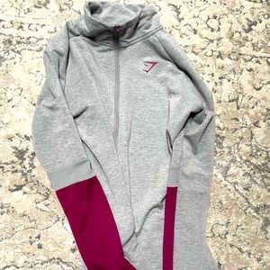GYMSHARK zip up size L